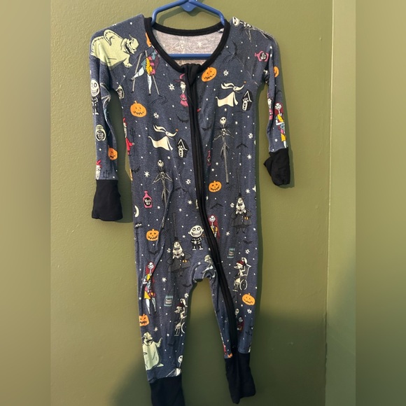 Little Sleepies Nightmare Before Christmas size 6-12 months - Picture 1 of 3